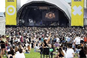 El festival Cruïlla 2024 cierra su cartel con Avril Lavigne, Pet Shop Boys, Oques Grasses y María Becerra.